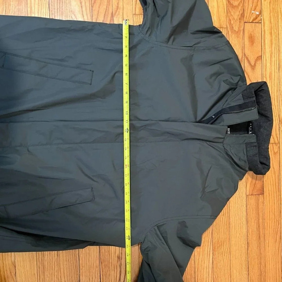 Hugo Boss Dark Green Nylon Long Winter Coat with Zippered Hood‎ - Picture 7 of 7